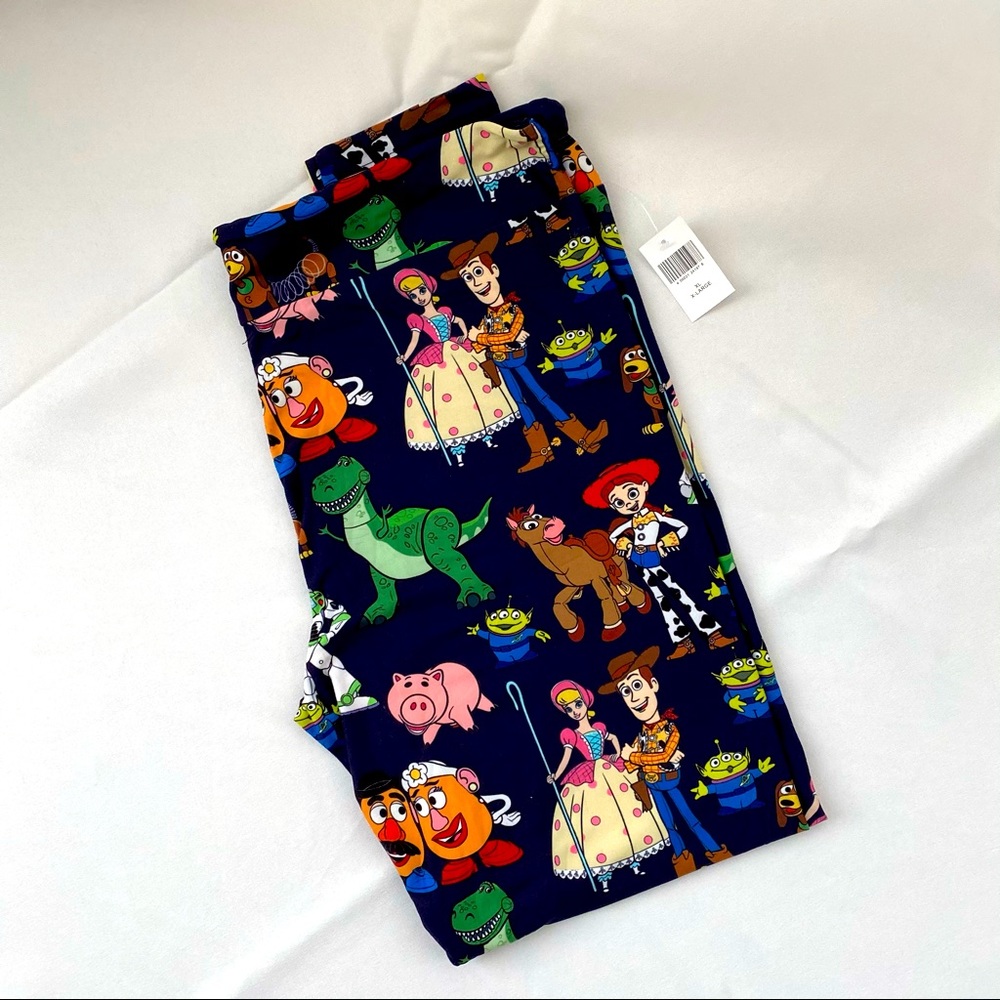 Shop Disney Toy Story leggings XL